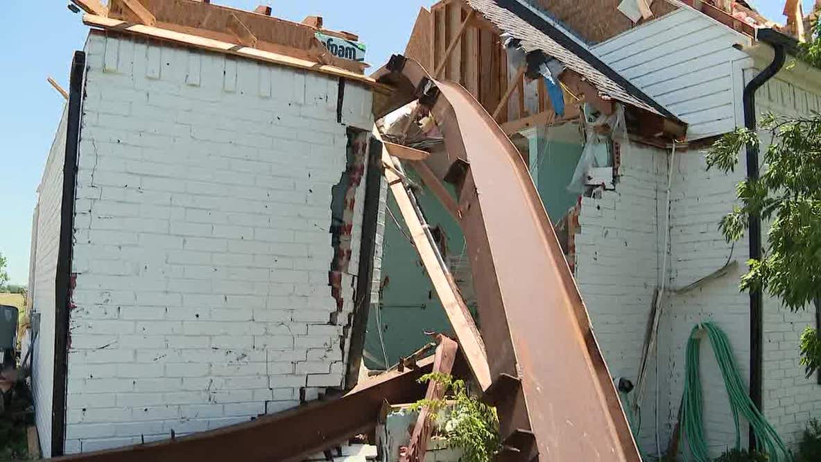 Valley View tornado throws steel beams into home
