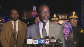 Chicago mayor and police provide update after 3 CPS students shot, one fatally