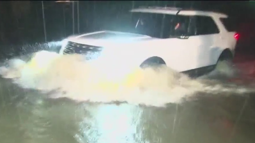 Bay Area storm floods roads, brings down trees