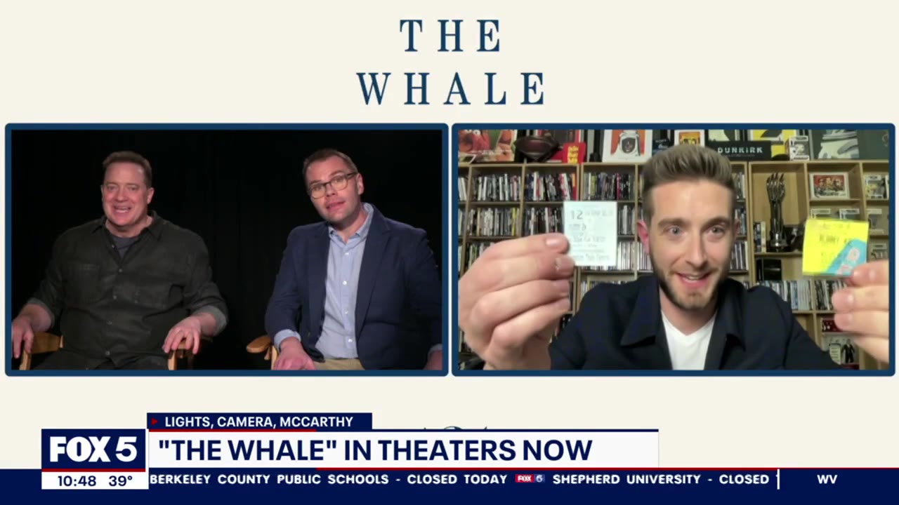 Kevin shows Brendan Fraser original "Mummy" tickets