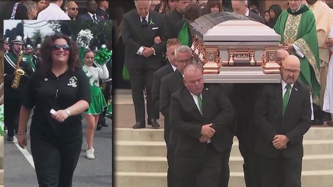 Farmingdale High School band director laid to rest