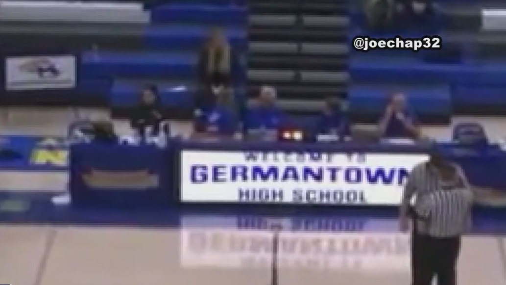 Wisconsin PA announcer's ‘shut up’ message highlights ref shortage