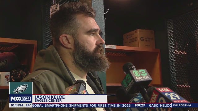 Jason Kelce cleans out locker; does not address retirement rumors