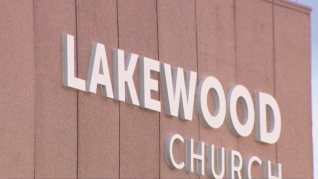 Lakewood Church shooting: Suspect killed, two wounded