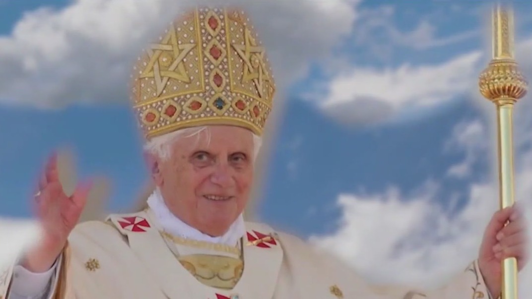 Faithful mourn Benedict XVI at funeral presided over by pope