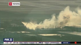 Fire rages near O'Hare Airport