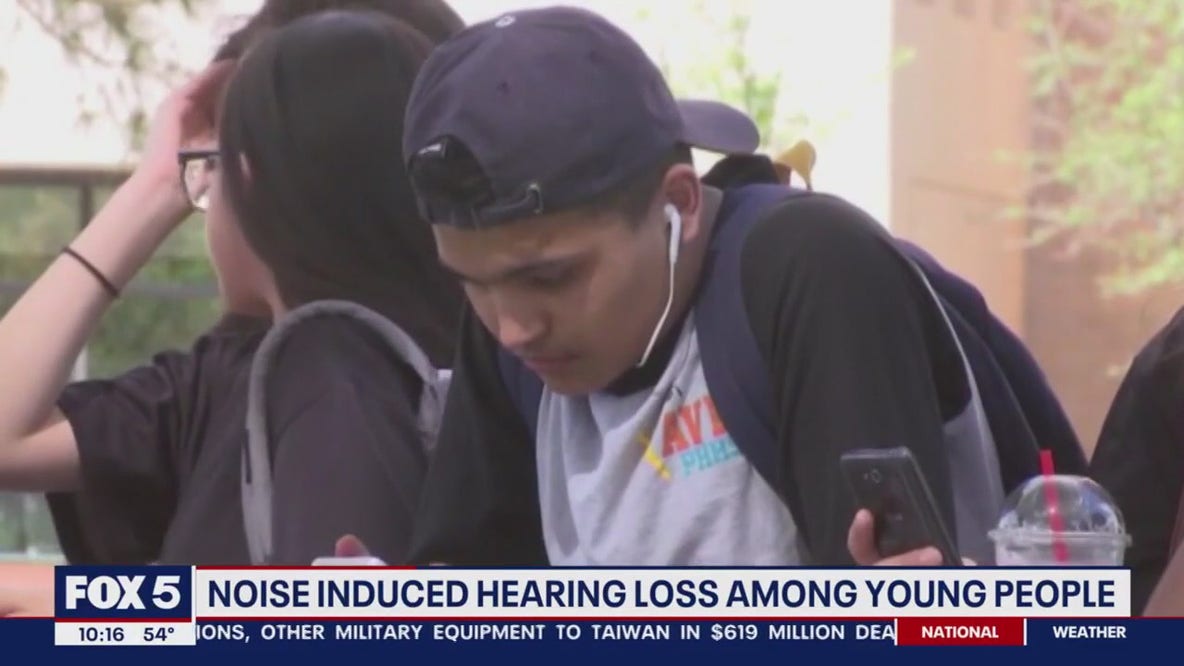 Young people at risk of hearing loss due to 'unsafe listening'