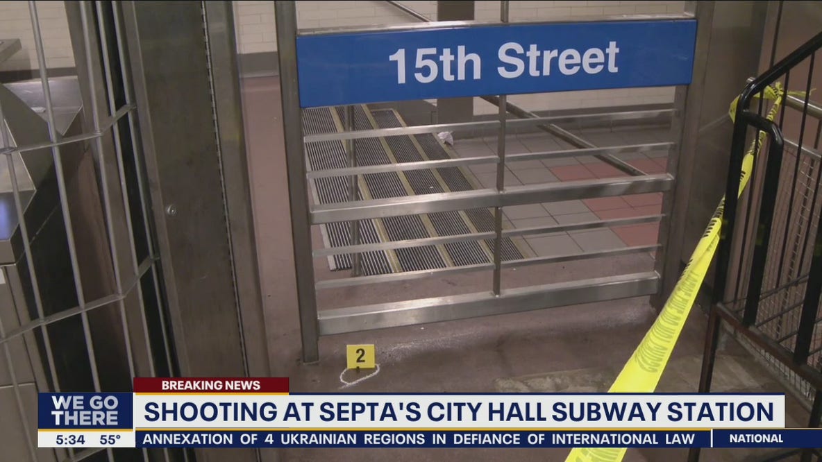Police: Man, 18, shot at SEPTA's City Hall station