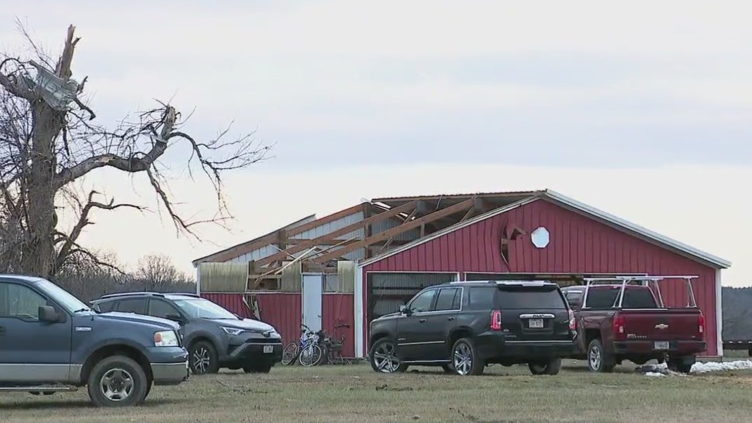 Evansville tornado damage 'like a war zone'