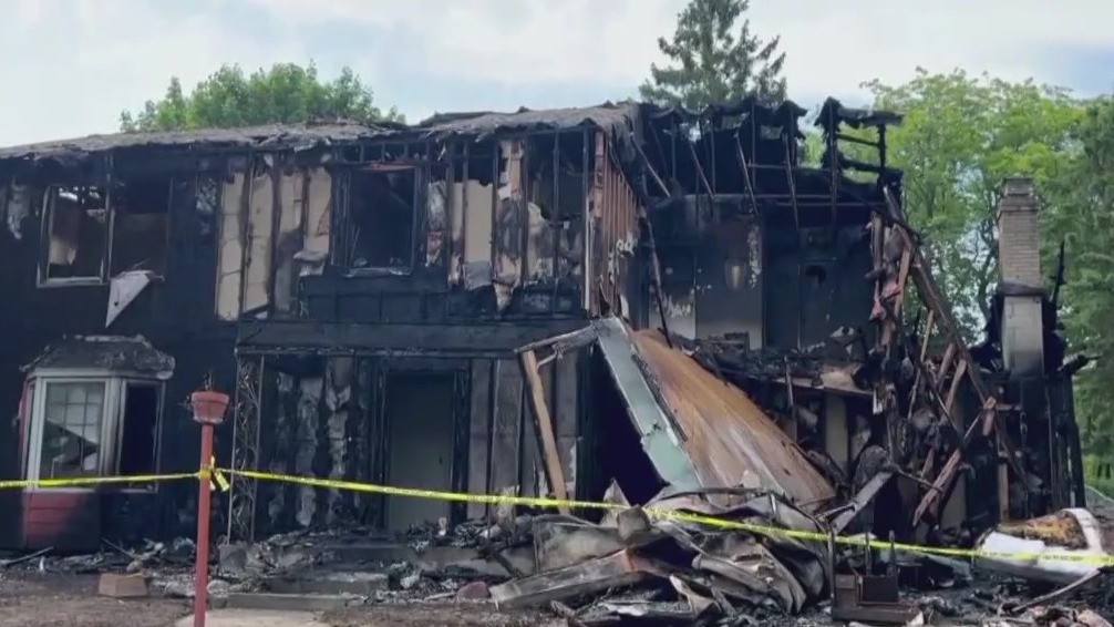 Fire destroys Beaver Dam home