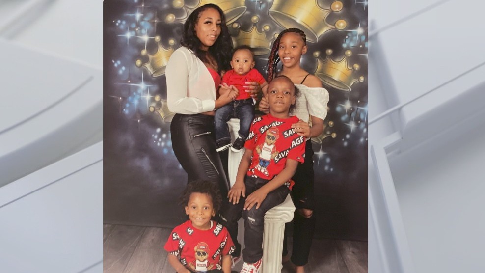 Phoenix families left uneasy in their homes after child, teen were shot by suspects still on the run