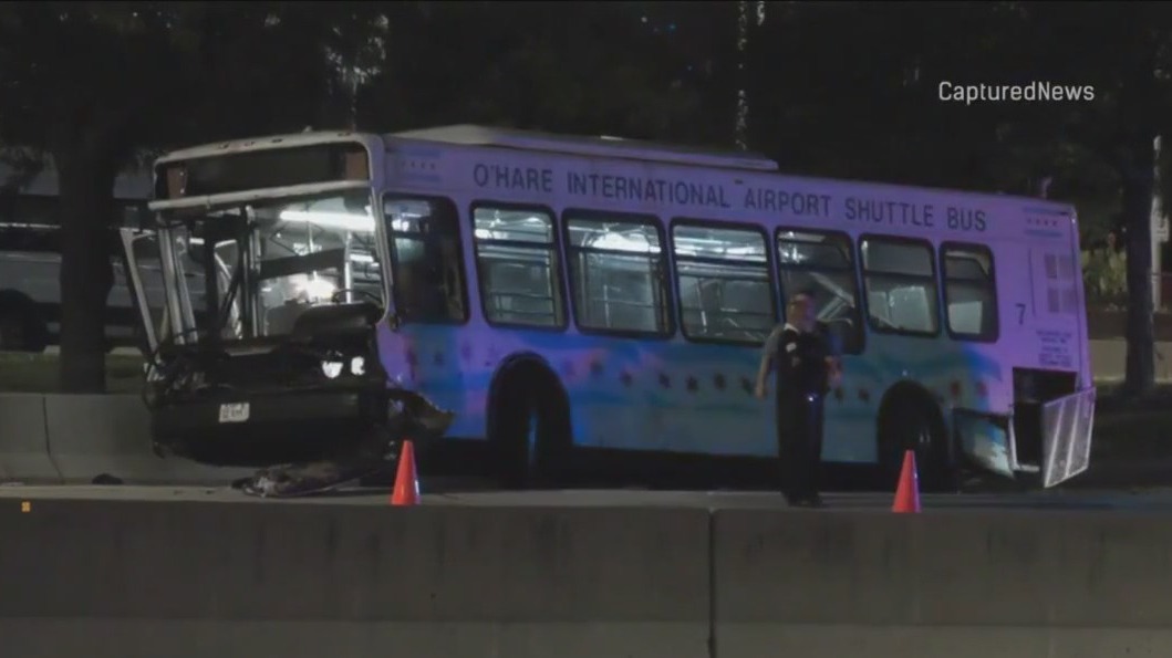 Driver ejected through windshield of airport shuttle bus at O'Hare