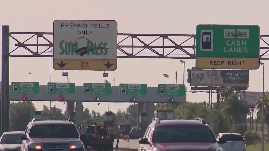 Customers targeted by SunPass text scam