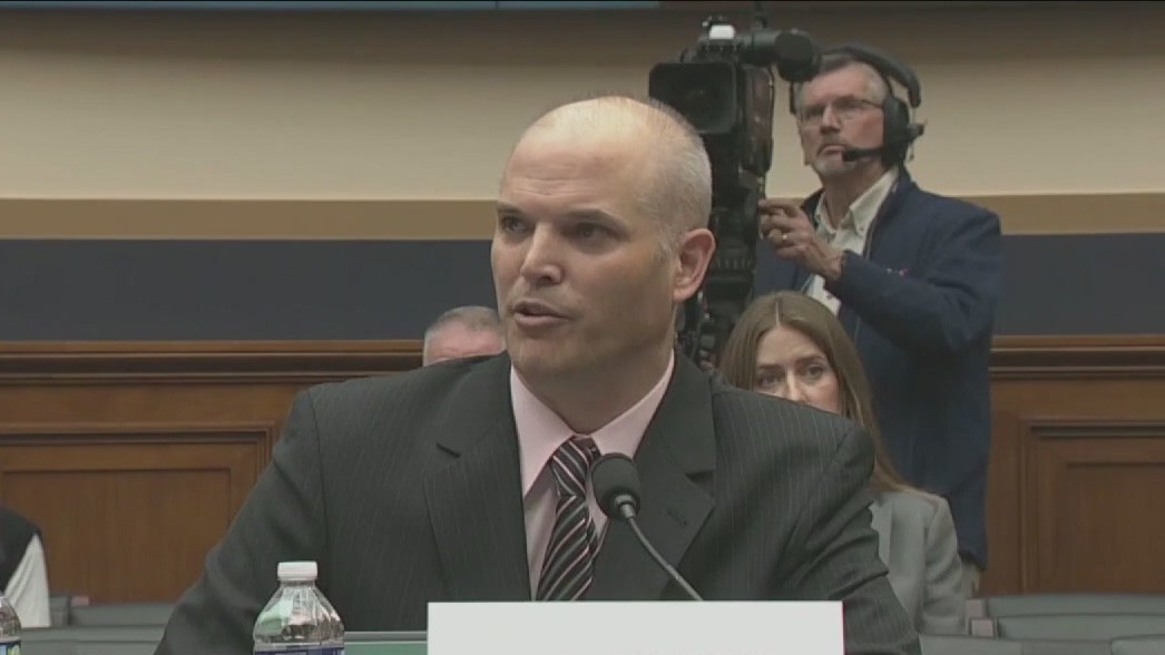 IRS agent visited home of Matt Taibbi on day he testified