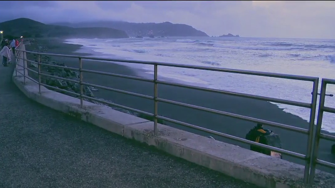 Bay Area prepares for next round of rain, coastal flood risk