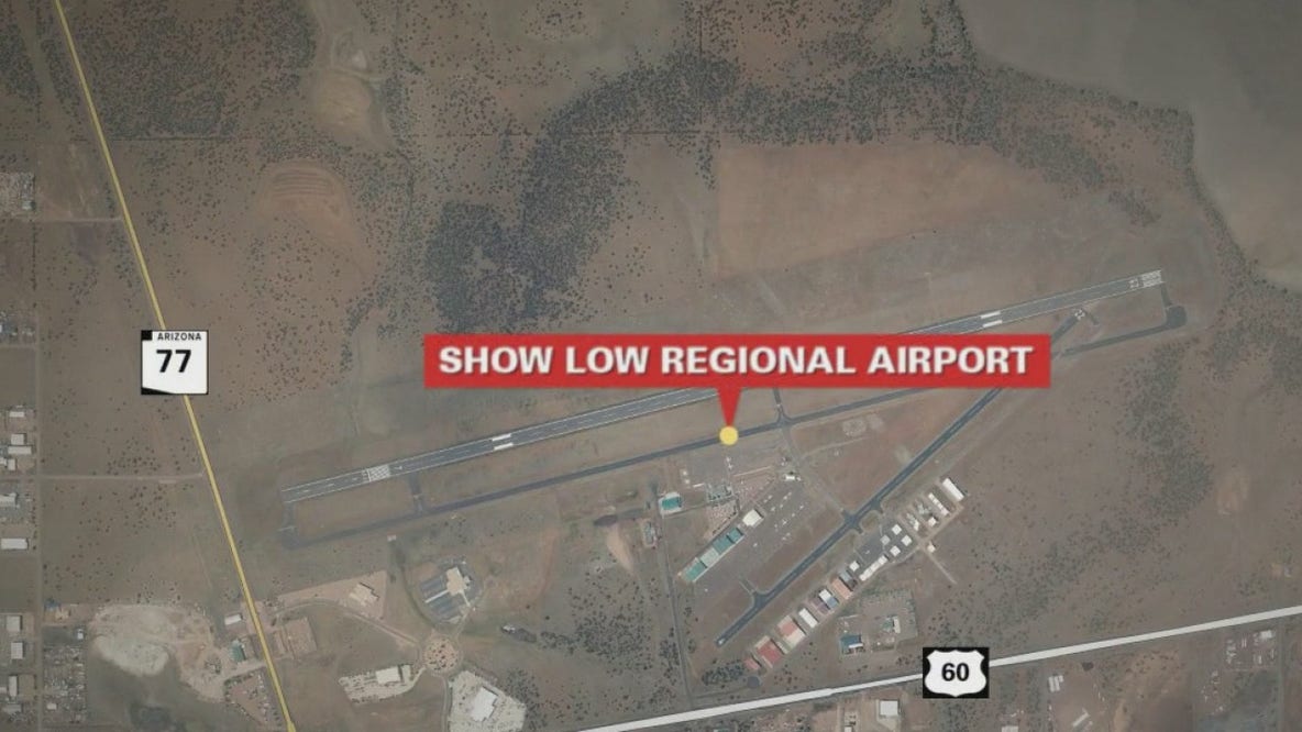 At least 1 dead in plane crash near Show Low airport
