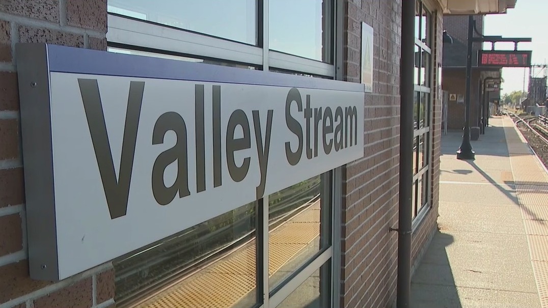 Calls for improvements to Valley Stream LIRR station