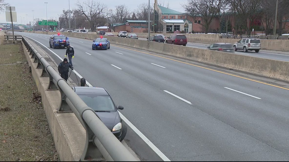 Driver shot after getting into crash on Southfield Freeway in Detroit