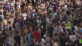 'Techno Christmas': Crowds pack Detroit's Hart Plaza for Movement Fest