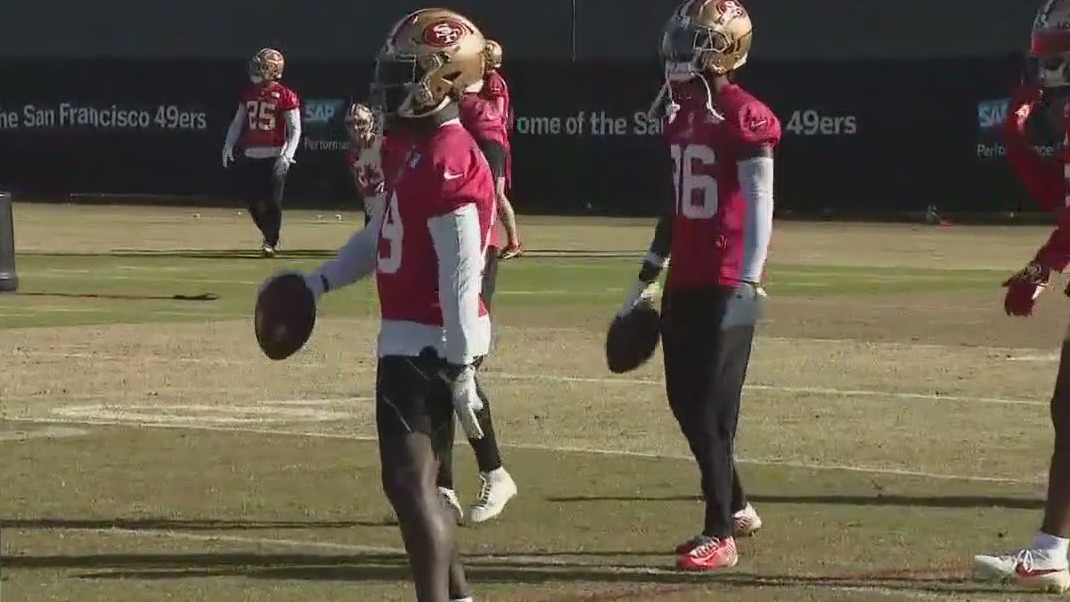 49ers' Deebo Samuel back on the practice field