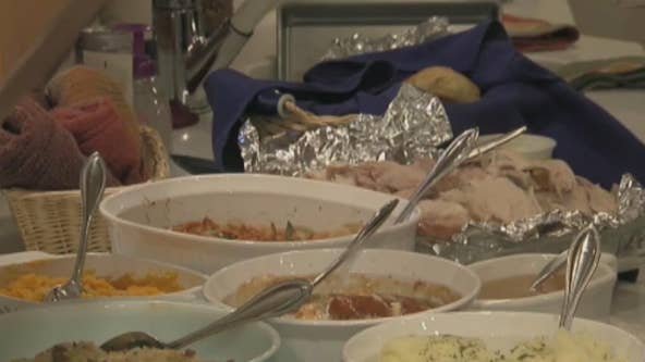 Expert advice on etiquette, manners this Thanksgiving holiday
