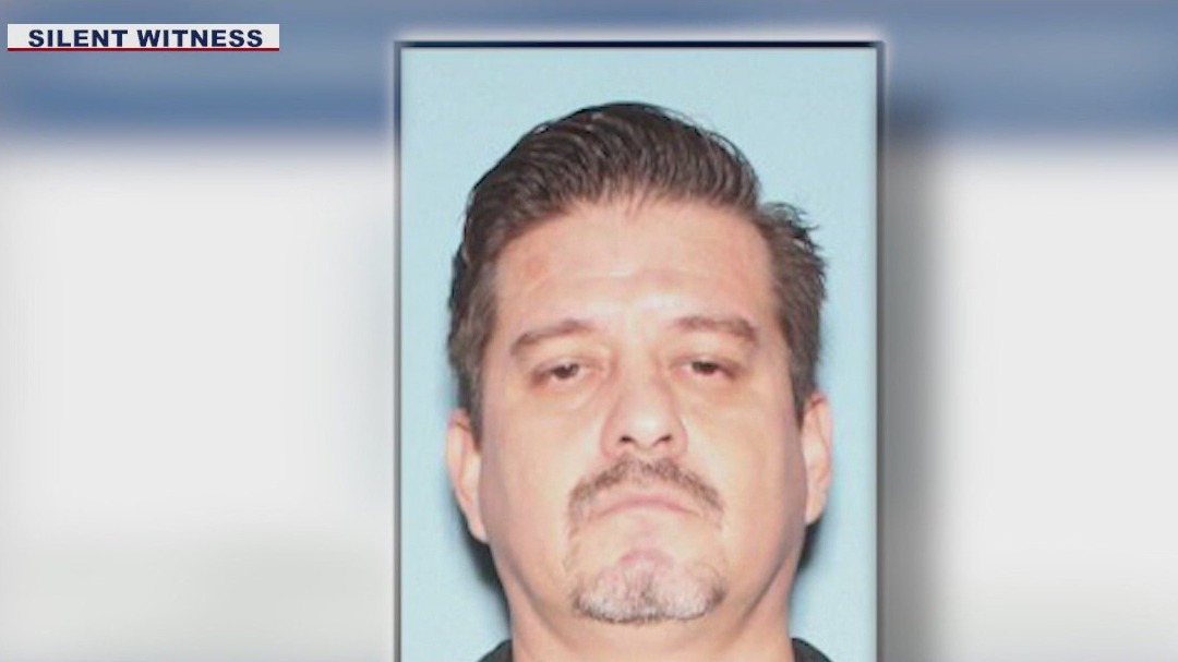 Suspect sought in man's south Phoenix murder