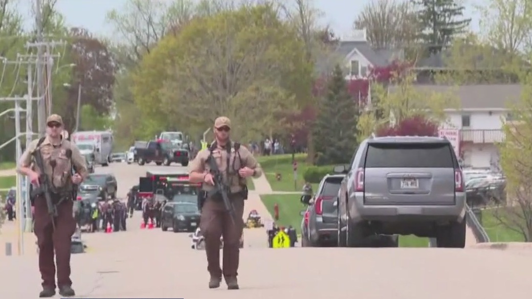 Police shoot, kill armed student outside WI school