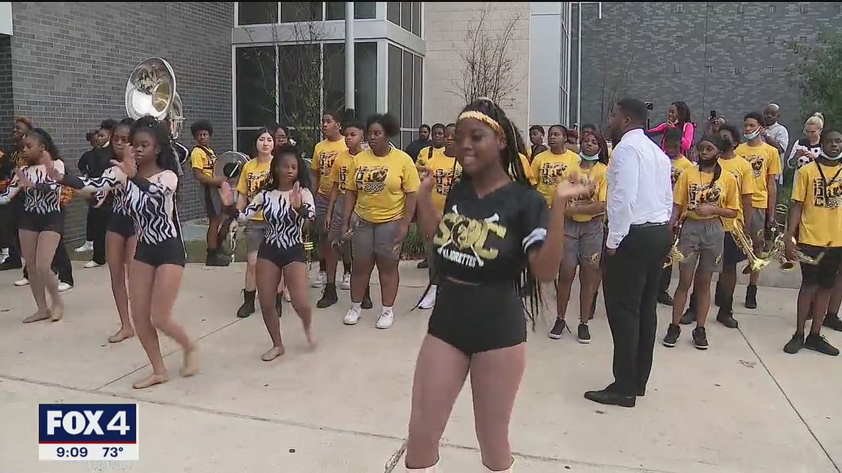 South Oak Cliff football team given sendoff ahead of state title game at AT&T Stadium
