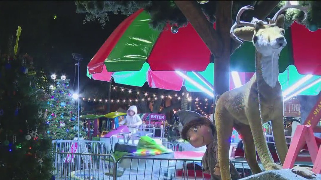 San Jose's Christmas in the Park draws thousands rain or shine