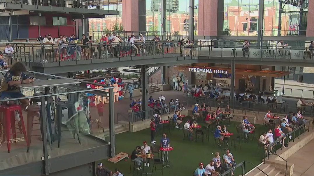Rangers fans 'work remotely' to watch playoff game