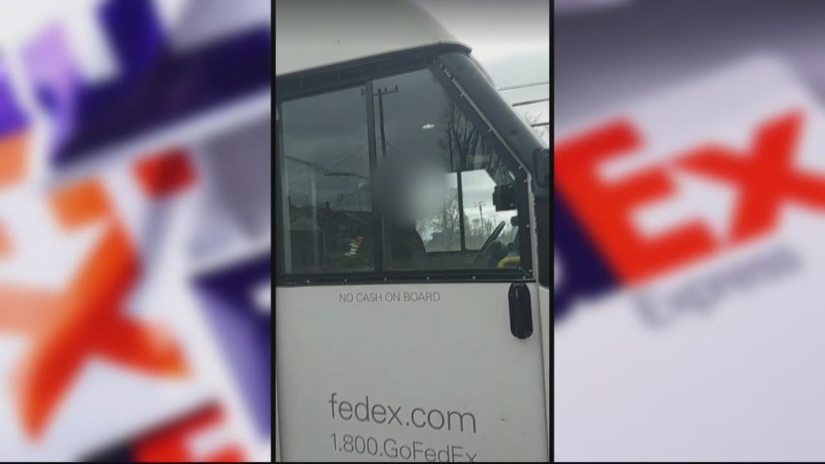 Detroit FedEx driver caught on video picking up sex worker, making deliveries