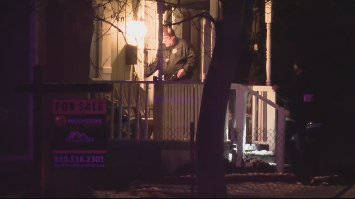 Police seize long guns from suspected Oxford shooter's home
