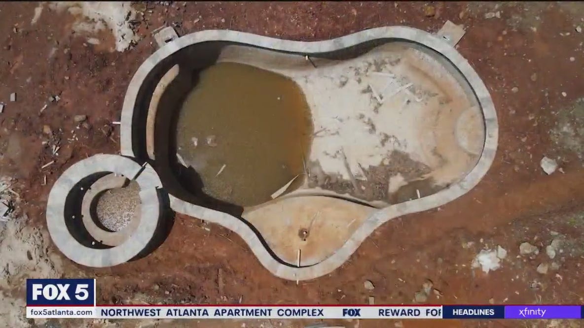 Clients angry over pool builder problems