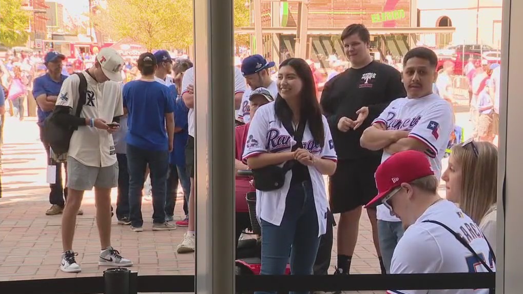 Rangers fans pack Globe Life Field for Opening Day