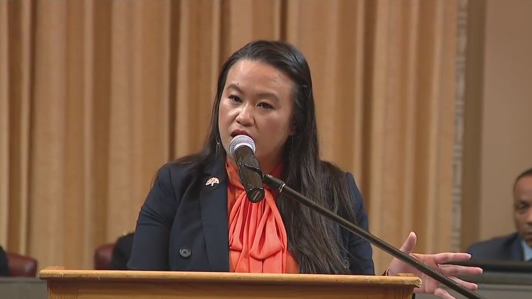 Oakland mayor wants to bar police commission from selecting chief