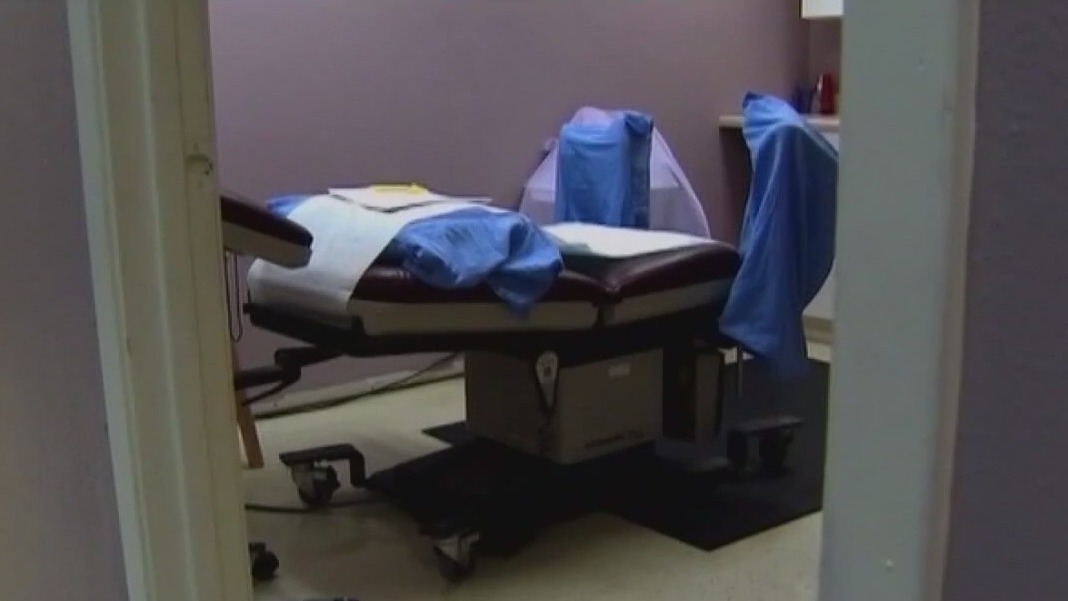 Hobbs gives Arizona AG authority over abortion-related prosecutions
