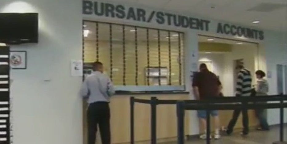 FAFSA glitch blocks students' financial aid applications