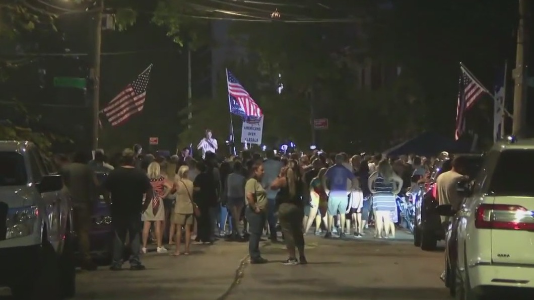 Staten Island protests over asylum seekers