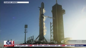 SpaceX launches first 2022 mission in daytime Florida sky