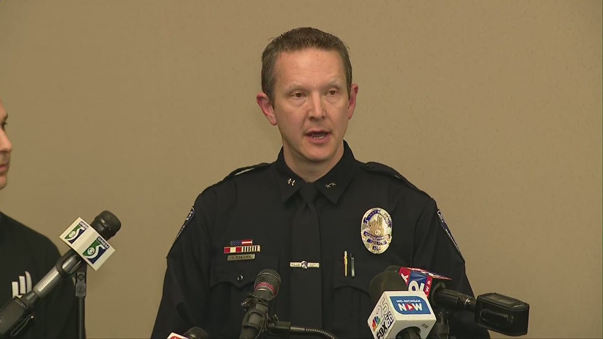 Michigan State shooting: 3 dead, 5 hurt in on-campus shooting