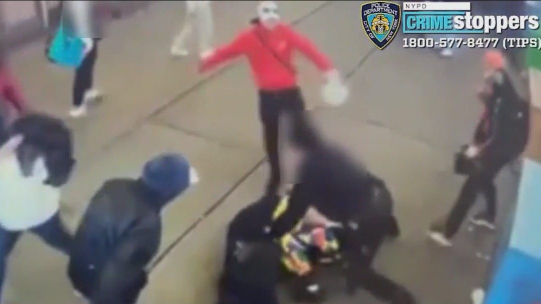 7 indicted in migrant attack on NYPD