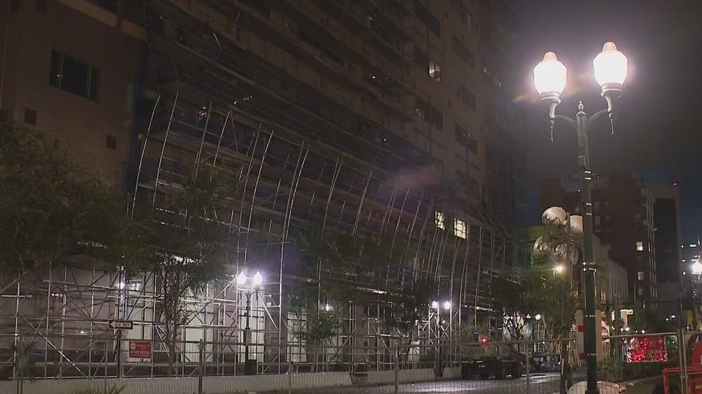 Crews to begin removing unstable scaffolding