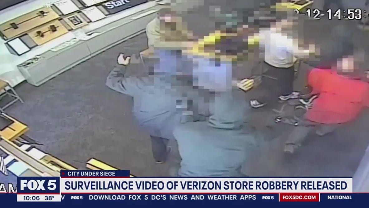 Surveillance video shows DC Verizon store robbery