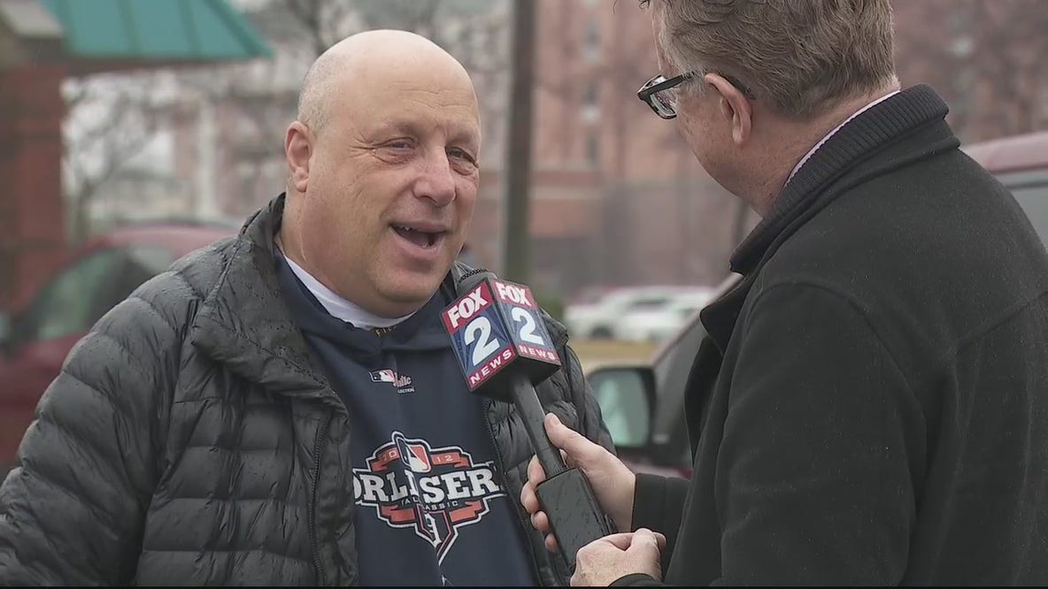 Lions fan that attended game 1971 Chuck Hughes game worried for Bills' Damar Hamlin