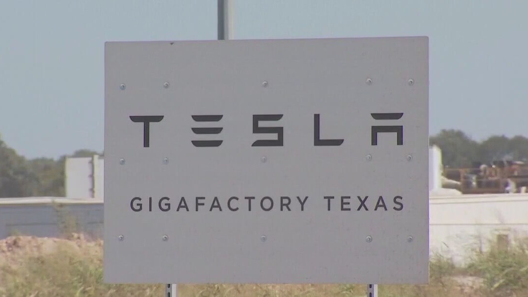 Tesla to lay off nearly 2,700 employees in TX