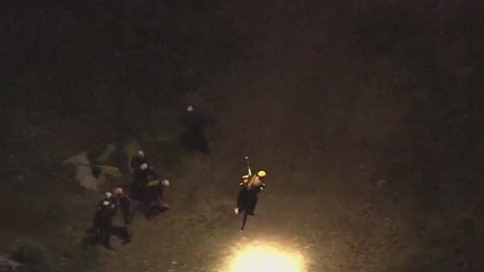 Flooded roadways prompt water rescues in Phoenix, Maricopa County
