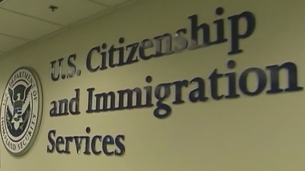 Gov. DeSantis signs immigration measure