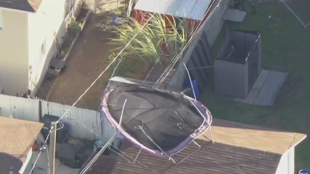 Wicked Winds: Trampoline, pieces of roof flies off in LA County