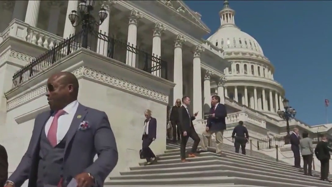 Congressional races heat up Capitol Hill