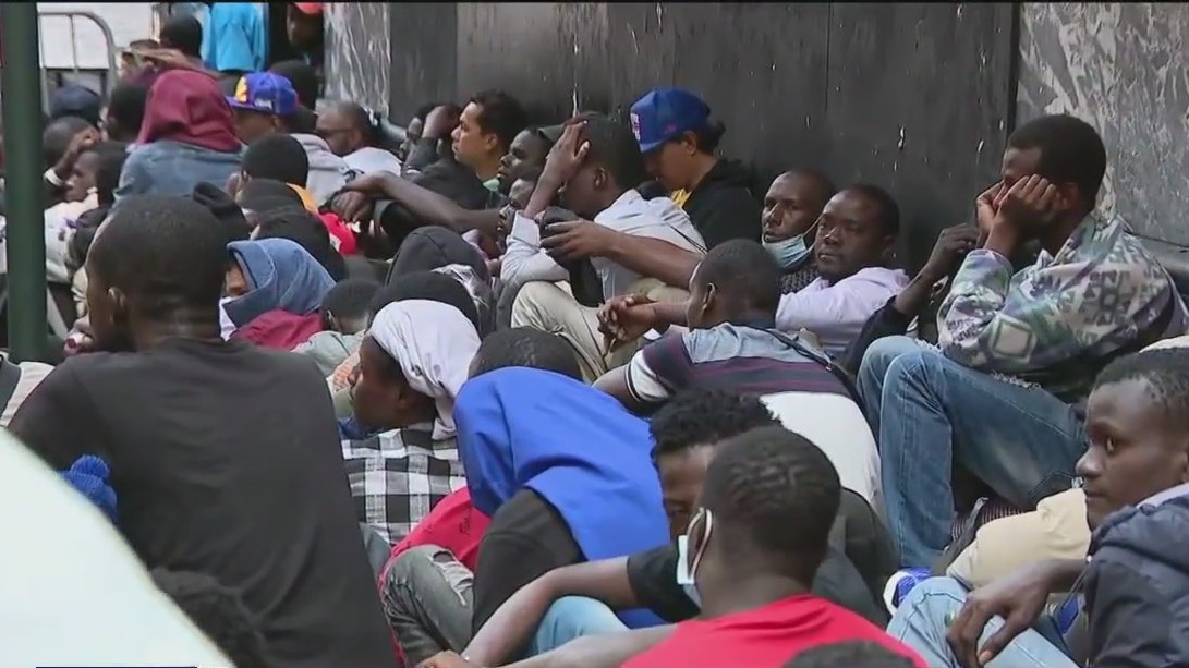 NYC migrants struggle to find housing